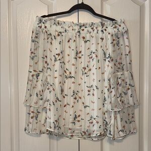 Wayf Floral Off-Shoulder Blouse Size XS